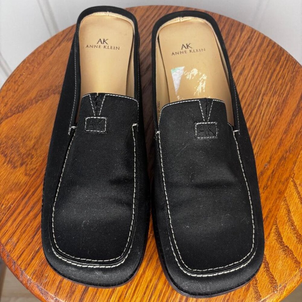 Womens ANNE KLEIN Stylish Comfortable Flat Shoes Size 8 M Black Microfiber